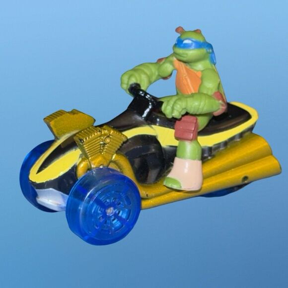 2014 Viacom Teenage Mutant Ninja Turtles TMNT Leonardo 2.5" Diecast Car A21 - Picture 9 of 9